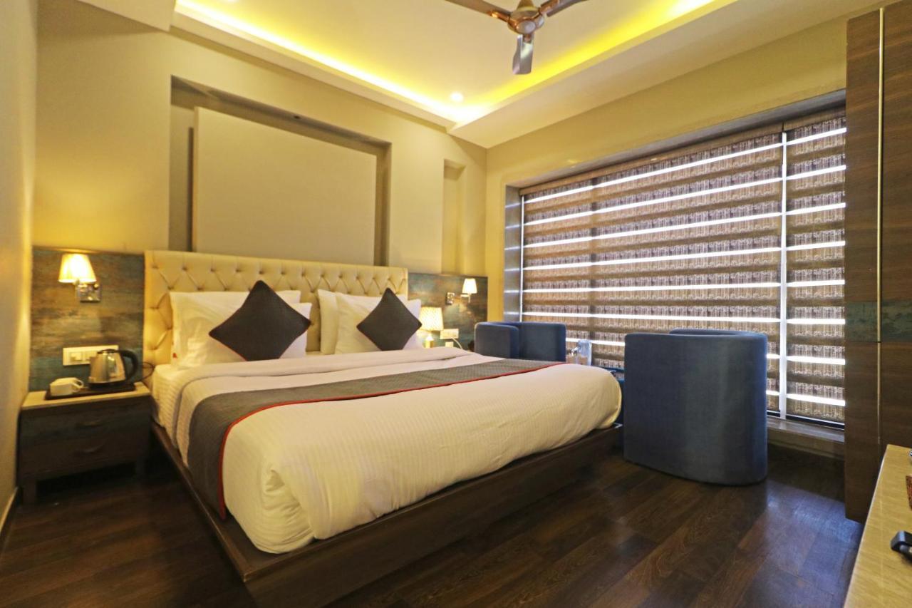 The Ivy Grand In Centre With Free Secured Parking Hotel 4*